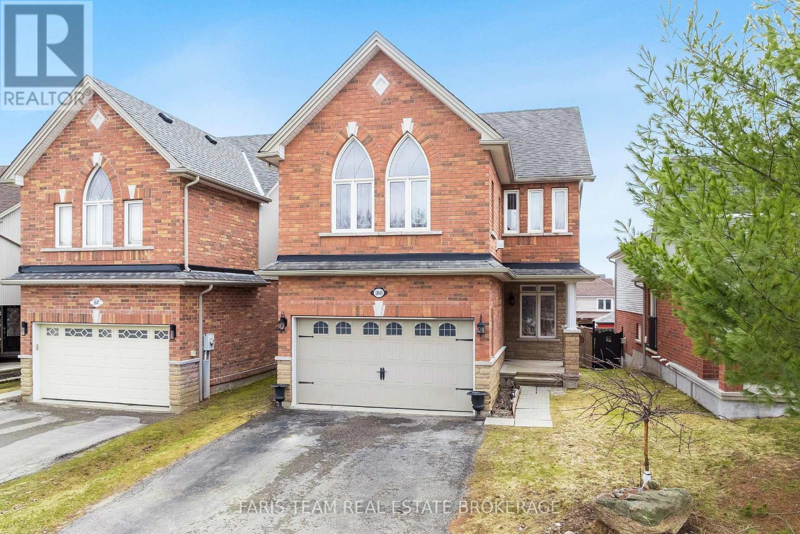1845 LAMSTONE STREET, Innisfil, Ontario