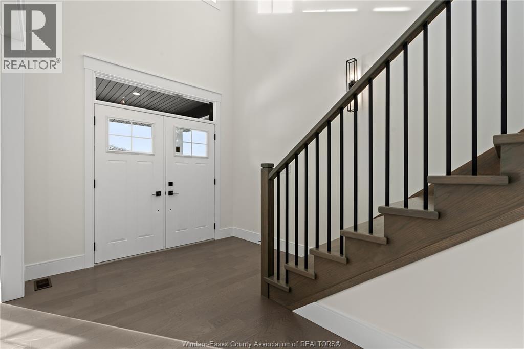 5213 Rafael, Tecumseh, Ontario  N0R 1K0 - Photo 3 - 26007339