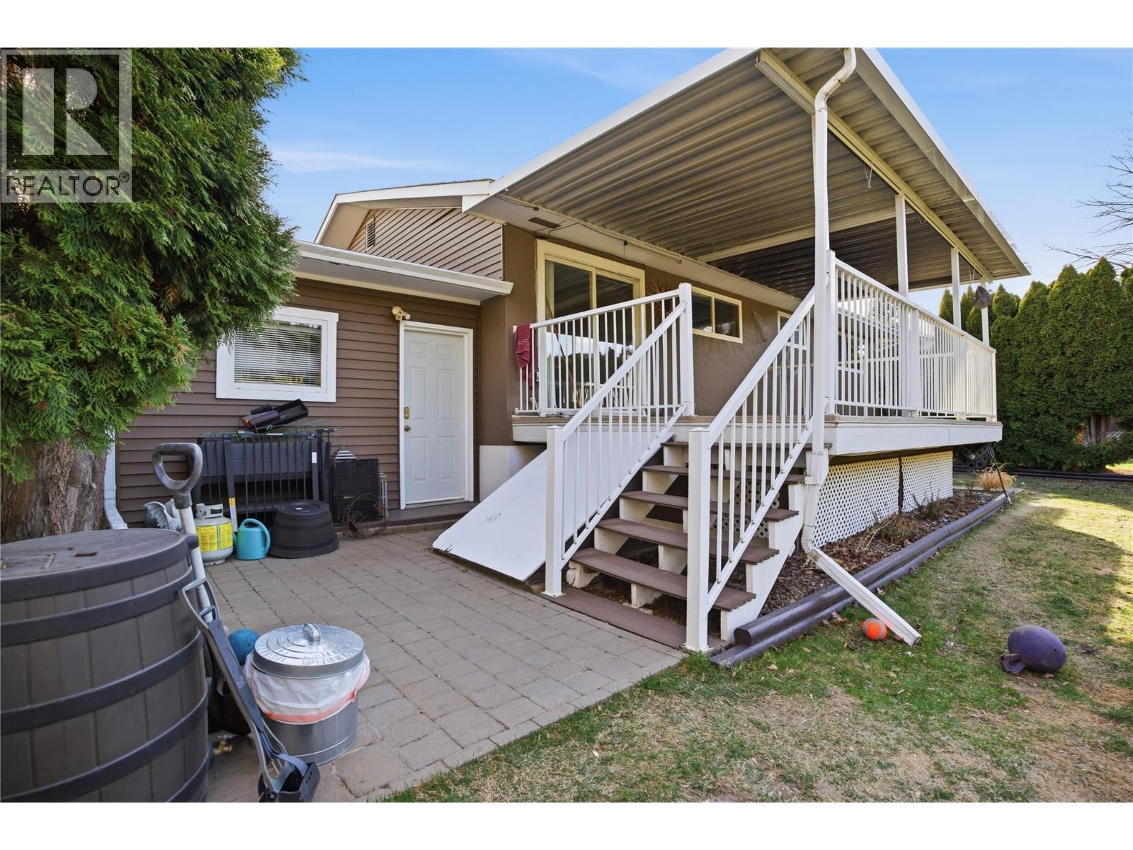 2662 Ayr Place, Kamloops, British Columbia  V2B 4V2 - Photo 13 - 10382038