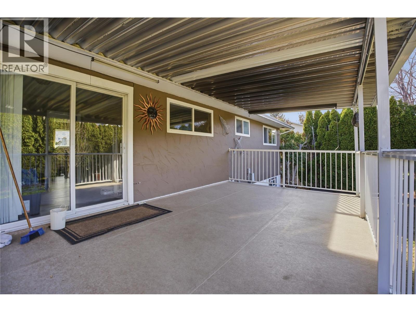 2662 Ayr Place, Kamloops, British Columbia  V2B 4V2 - Photo 15 - 10382038