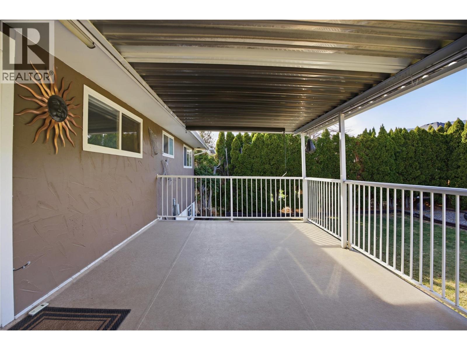 2662 Ayr Place, Kamloops, British Columbia  V2B 4V2 - Photo 16 - 10382038