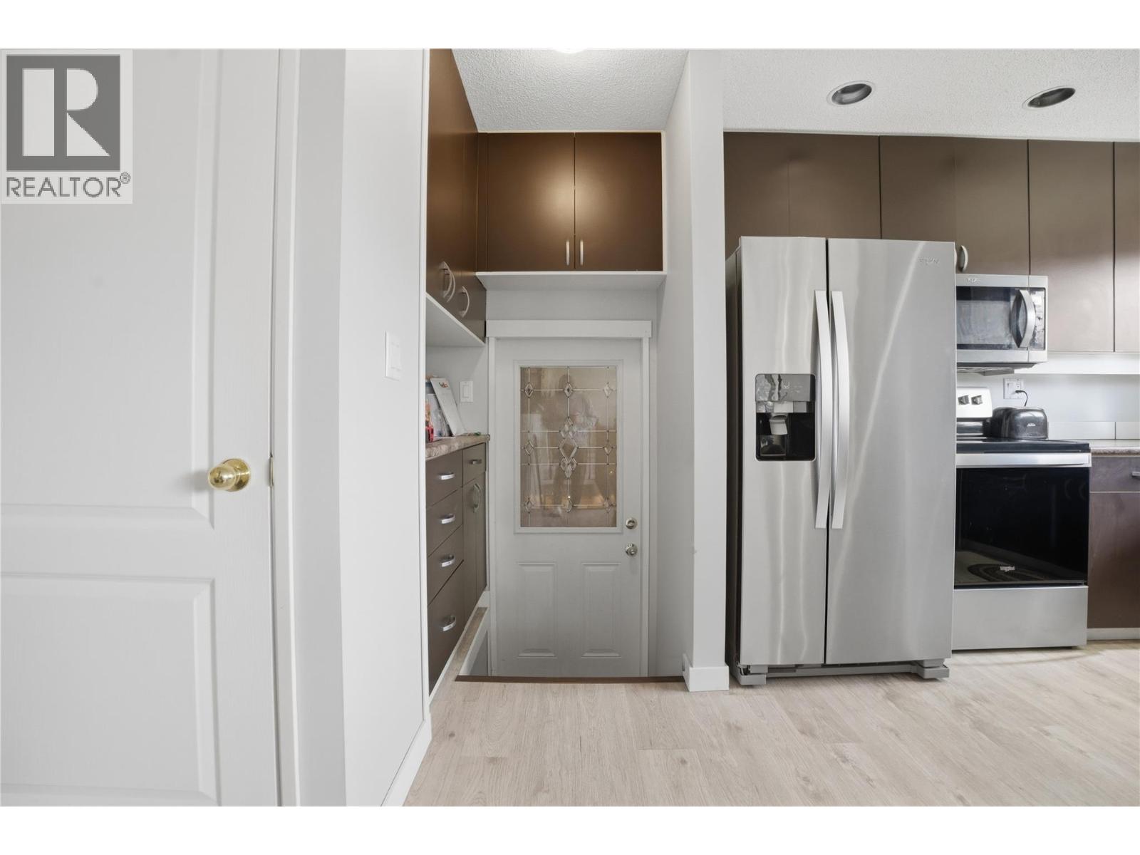 2662 Ayr Place, Kamloops, British Columbia  V2B 4V2 - Photo 43 - 10382038