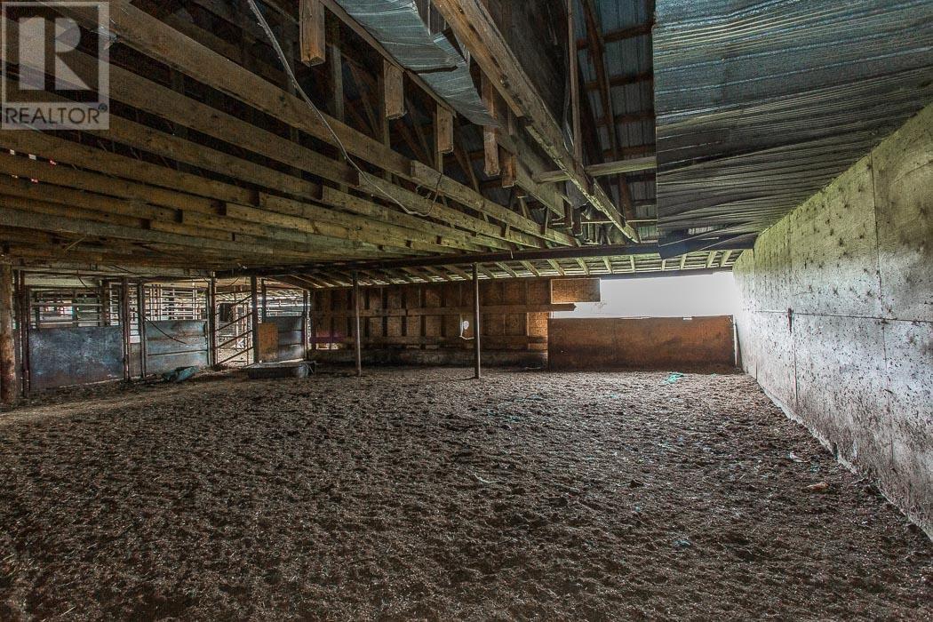 3064 Government Rd, Group 1, Township Of Tarbutt, Ontario  P0R 1E0 - Photo 27 - SM252799