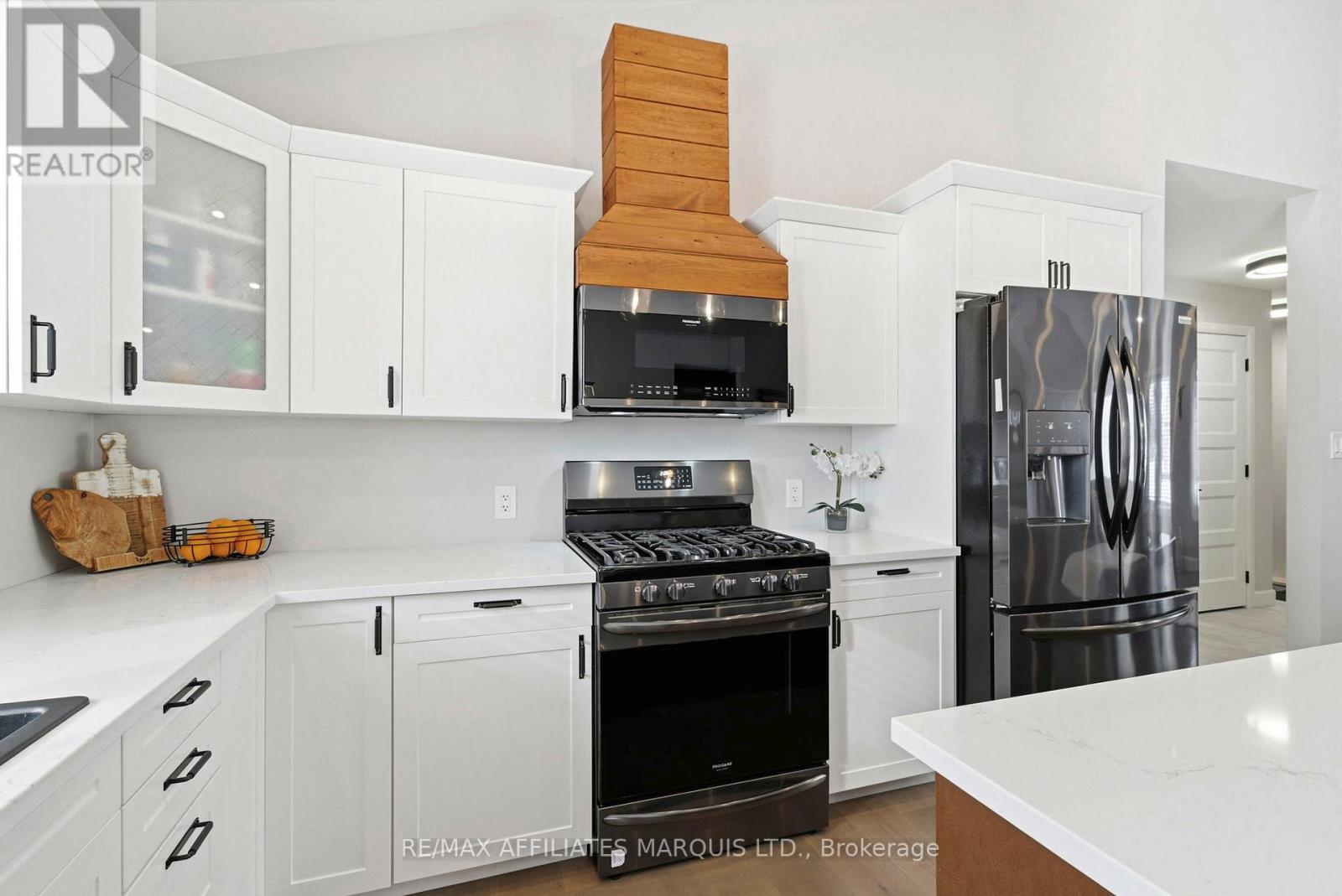 6836 James Crescent, South Glengarry, Ontario  K0C 2E0 - Photo 18 - X12967334