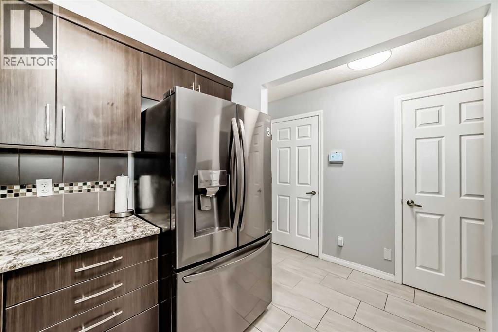 1020 Windsong Drive SW, Airdrie, Alberta  T4B 0P2 - Photo 16 - A2299470