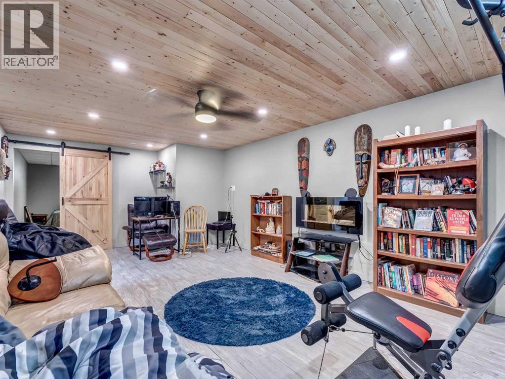 1611 10 Avenue Ne, Medicine Hat, Alberta  T1A 6G6 - Photo 18 - A2296930