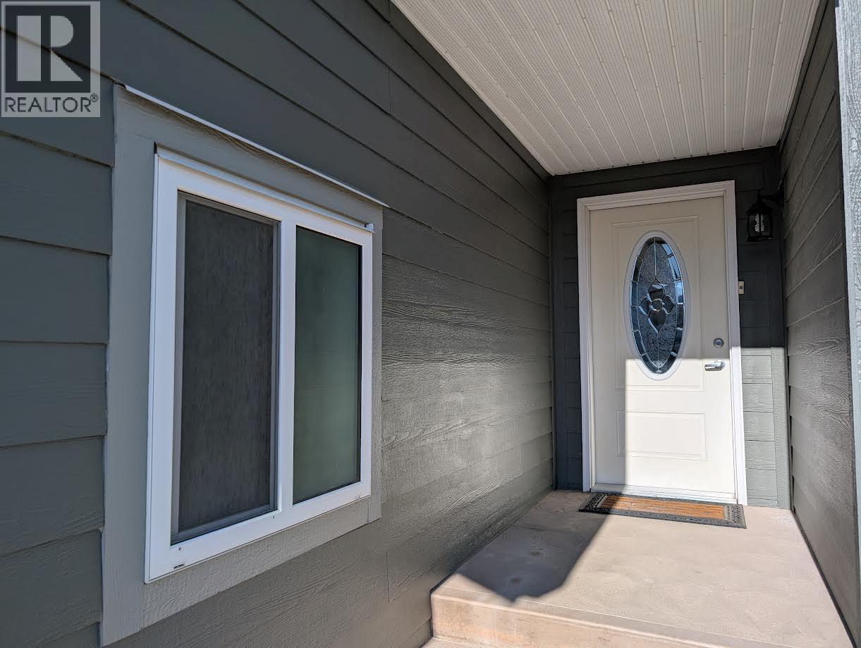 8300 Gallagher Lake Frontage Road Unit# 69, Oliver, British Columbia  V0H 1T2 - Photo 4 - 10373931