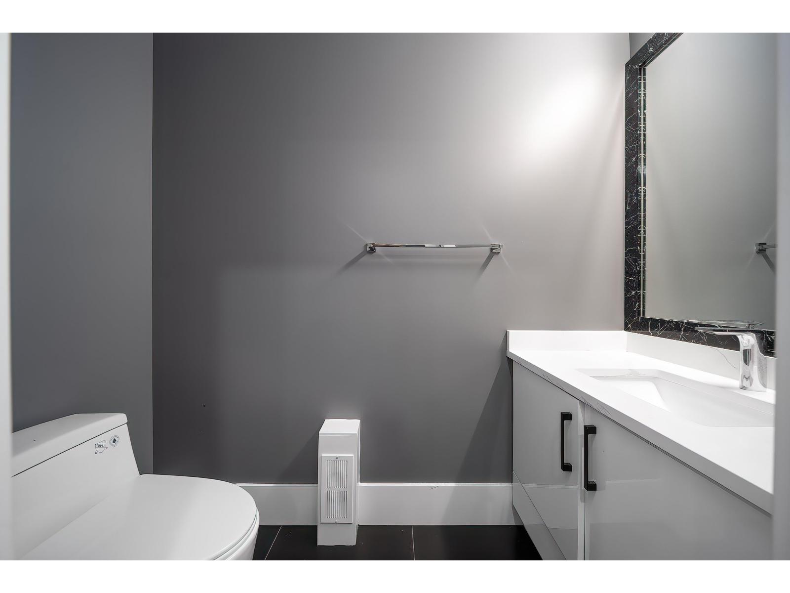 7817 197 Street, Langley, British Columbia  V2Y 4L8 - Photo 40 - R3107453