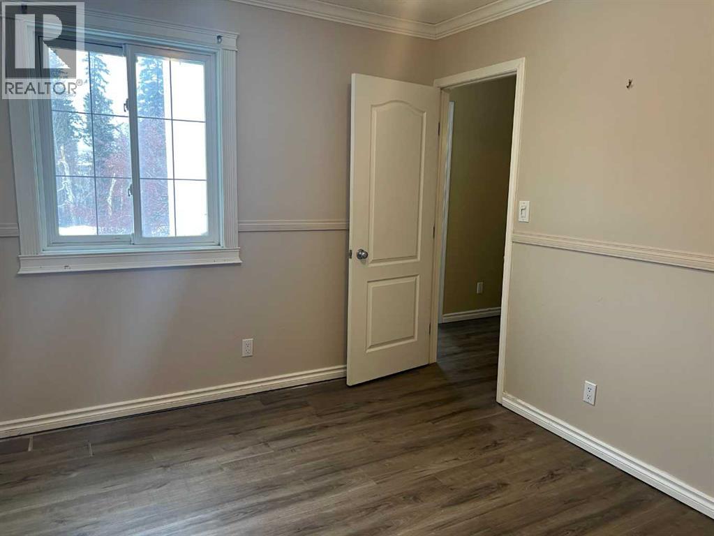 893 Timberline, Fort Mcmurray, Alberta  T9K 1E9 - Photo 10 - A2281888