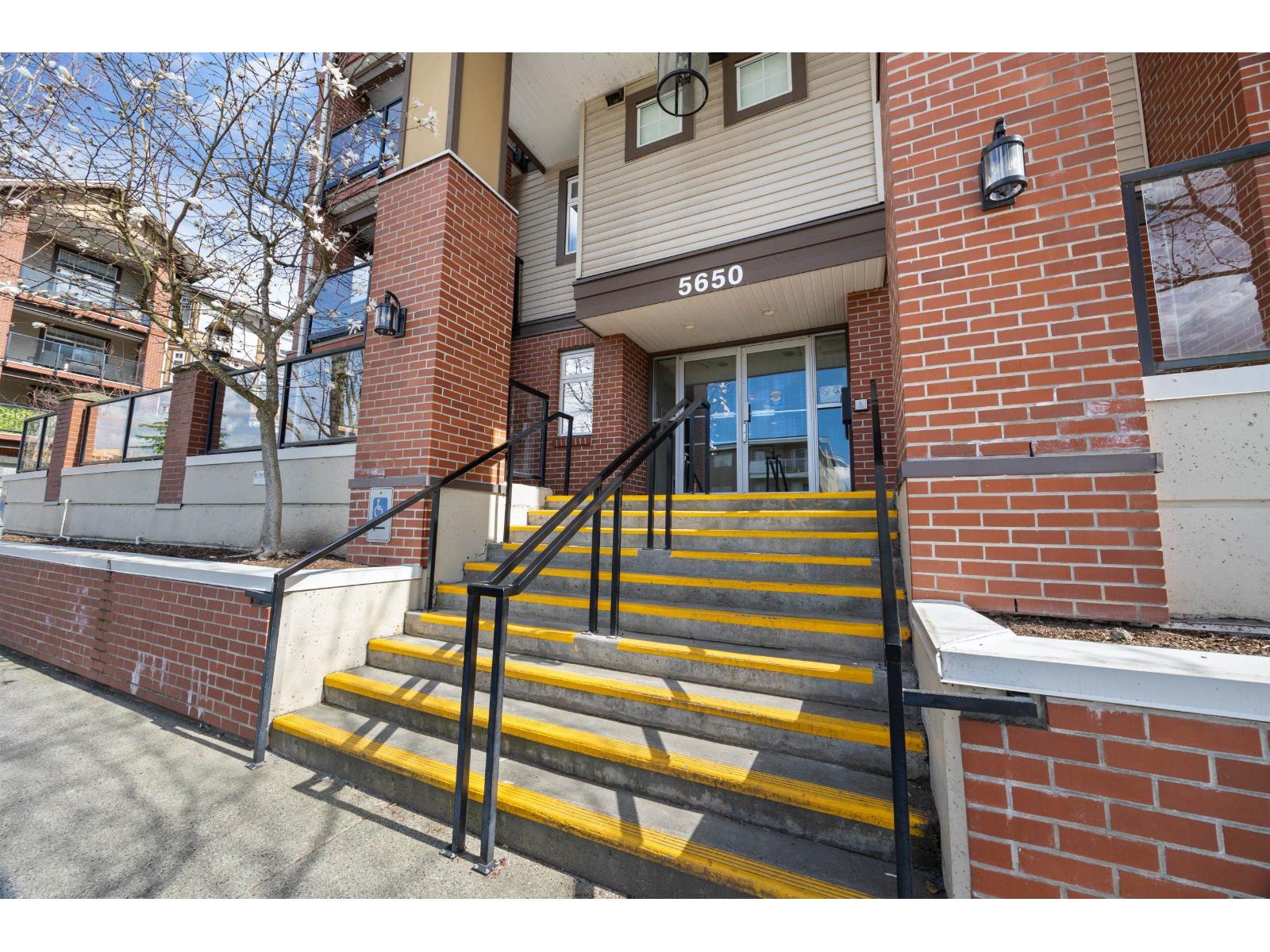 140 5660 201a Street, Langley, British Columbia  V3A 0B4 - Photo 36 - R3107467