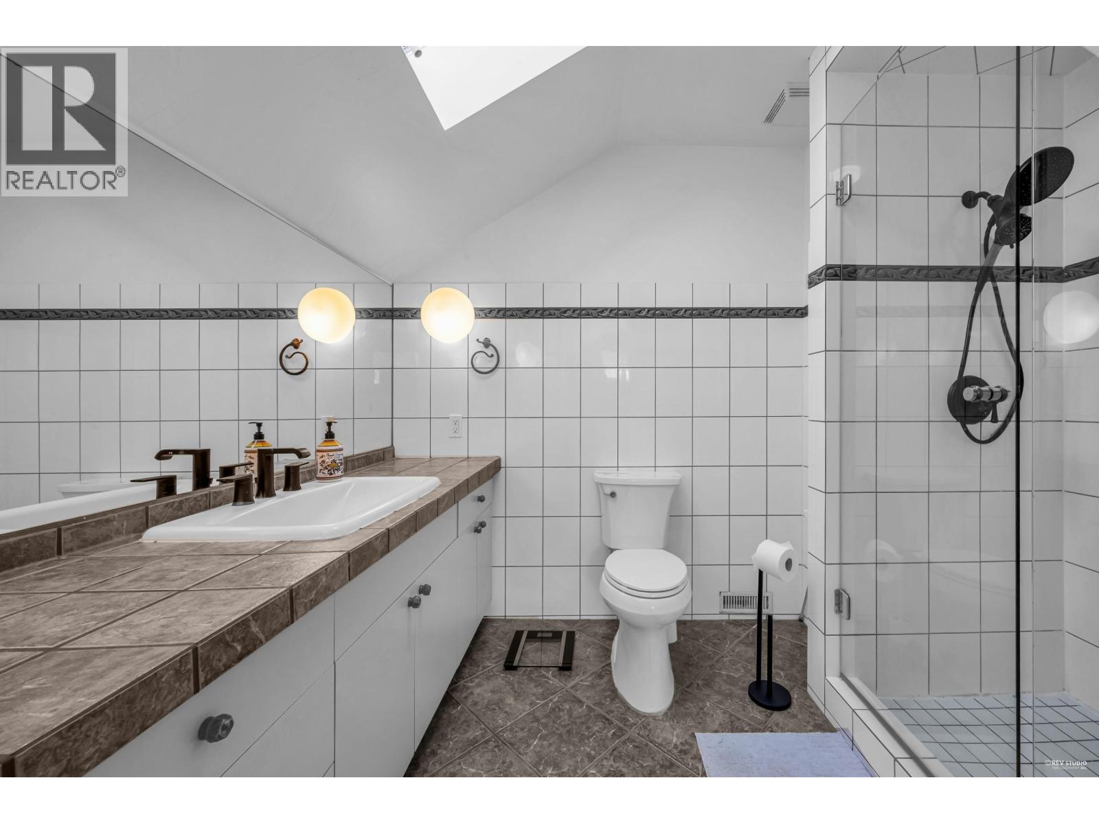 310 Macbeth Crescent, West Vancouver, British Columbia V7T 1V7 - Photo 13 - R3107645