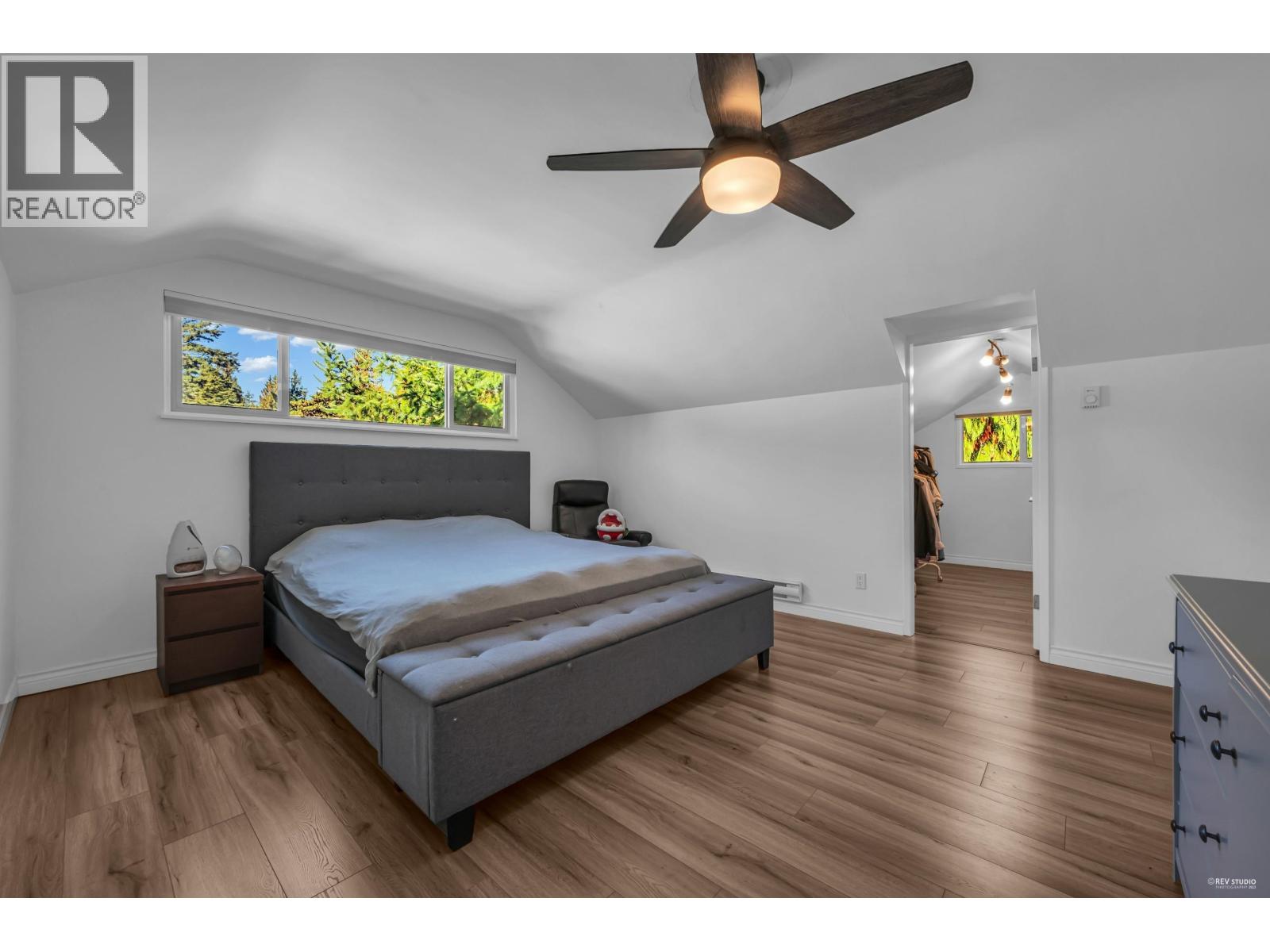 310 Macbeth Crescent, West Vancouver, British Columbia V7T 1V7 - Photo 12 - R3107645