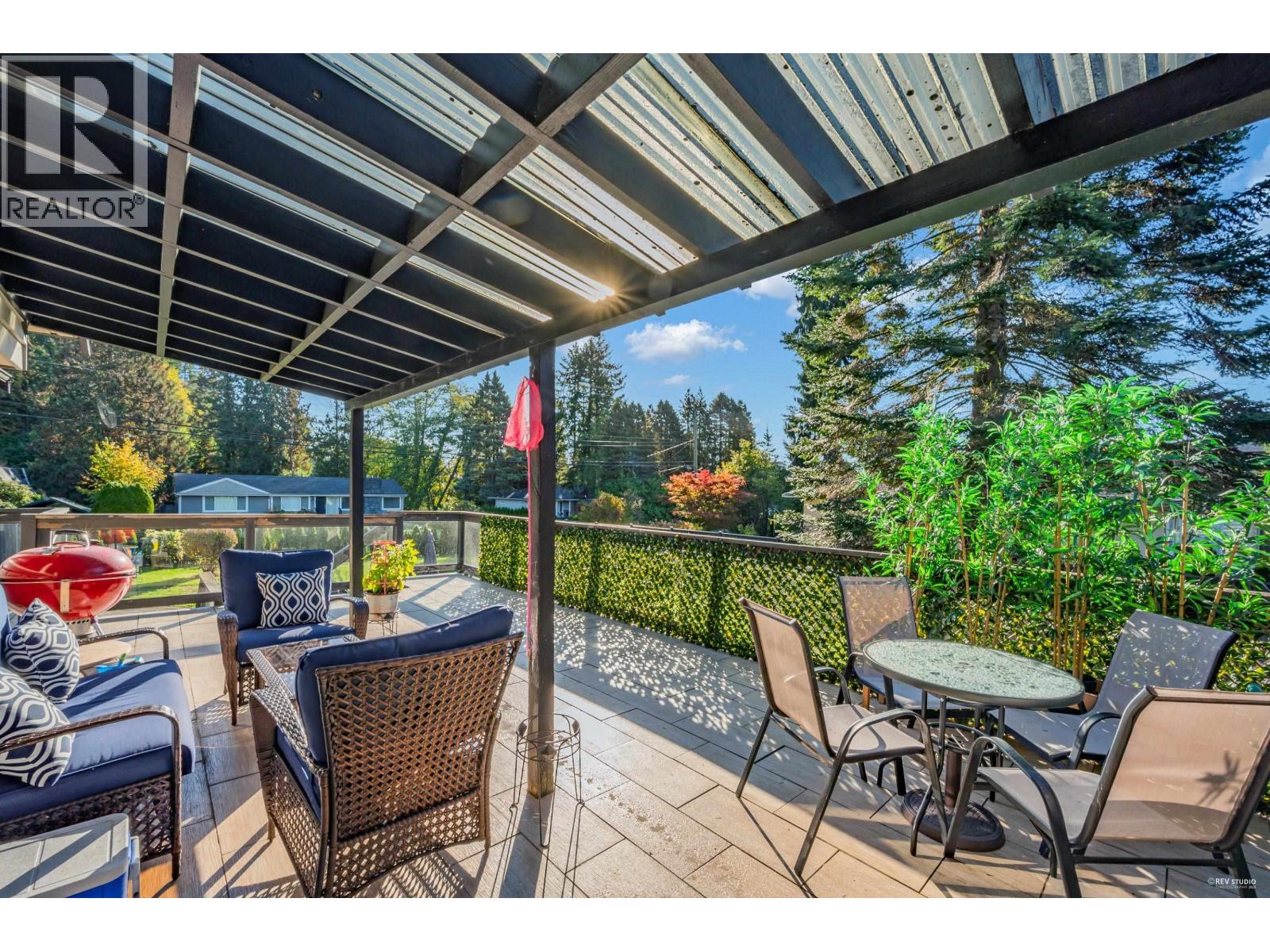 310 Macbeth Crescent, West Vancouver, British Columbia V7T 1V7 - Photo 16 - R3107645