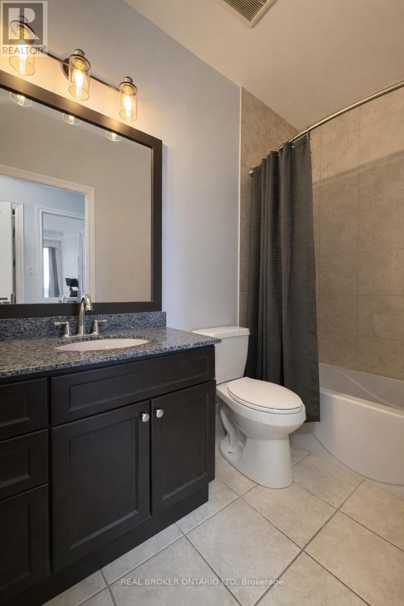 1102 - 1030 Coronation Drive, London North, Ontario  N6G 0G5 - Photo 6 - X12967364