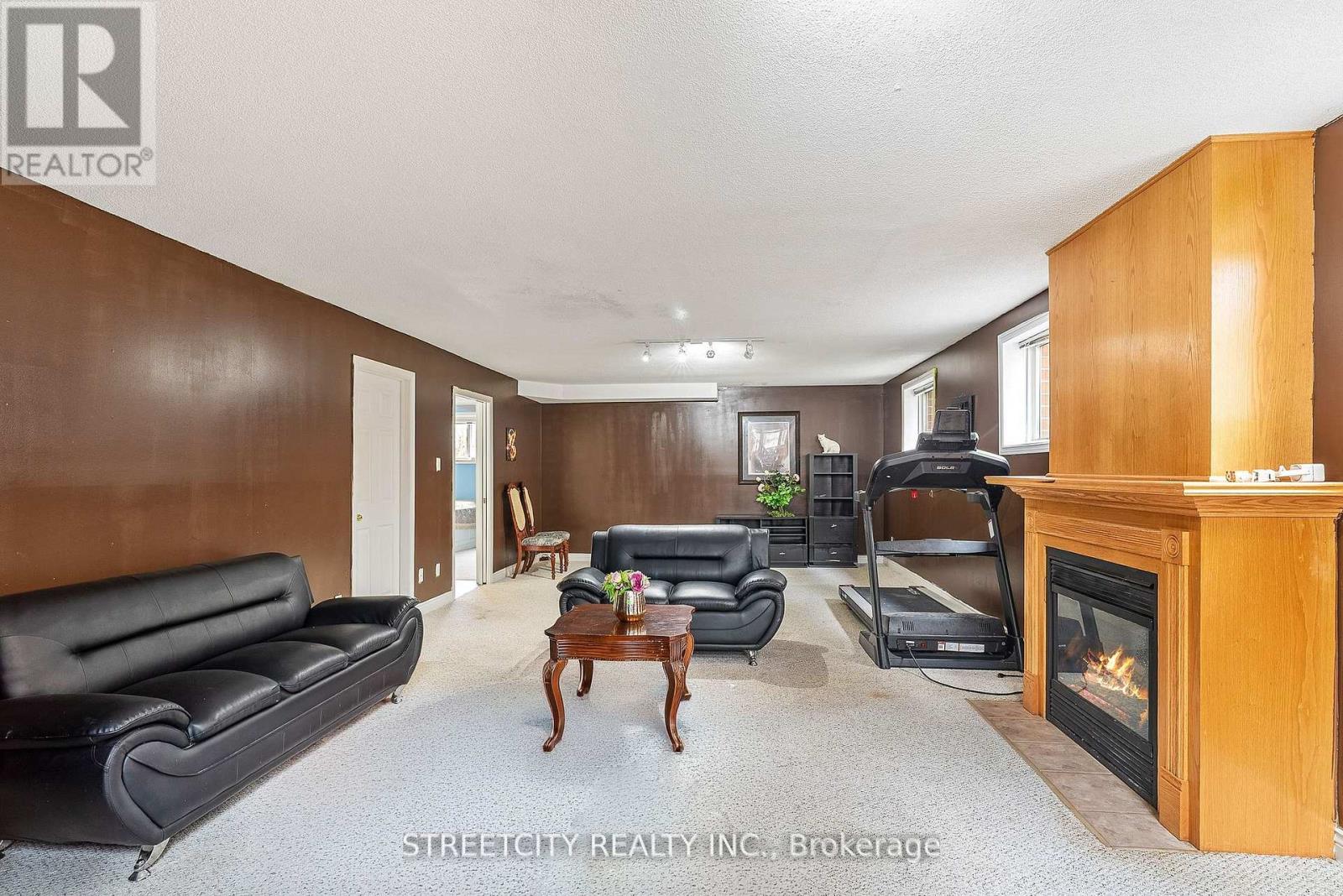 126 Meadowridge Road, London North, Ontario  N6H 5N6 - Photo 21 - X12967394