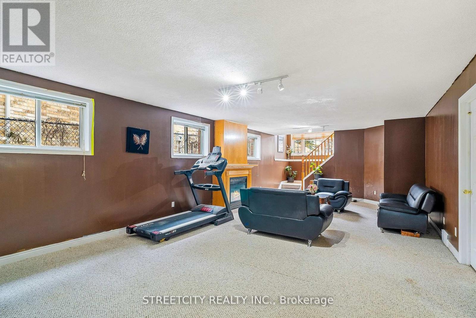 126 Meadowridge Road, London North, Ontario  N6H 5N6 - Photo 22 - X12967394