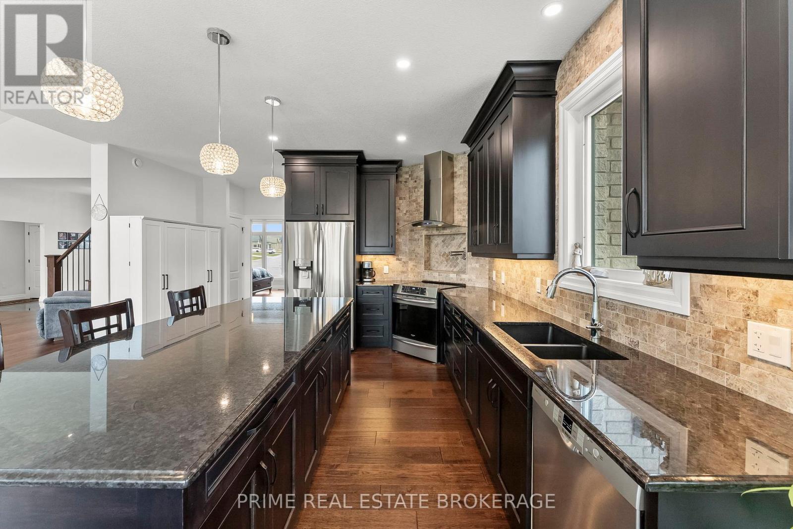 939 Bogdanovic Way, Huron-Kinloss, Ontario  N2Z 0H4 - Photo 11 - X12967432