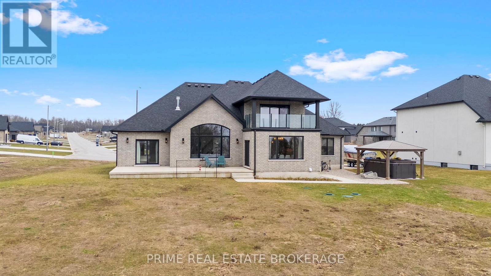 939 Bogdanovic Way, Huron-Kinloss, Ontario  N2Z 0H4 - Photo 49 - X12967432