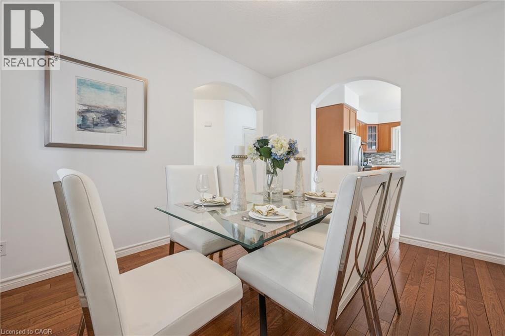 512 Wood Nettle Way, Waterloo, Ontario  N2V 2X9 - Photo 18 - 40813712