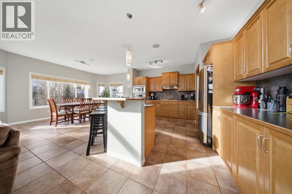 283 Springmere Link, Chestermere, Alberta  T1X 1P1 - Photo 10 - A2295112