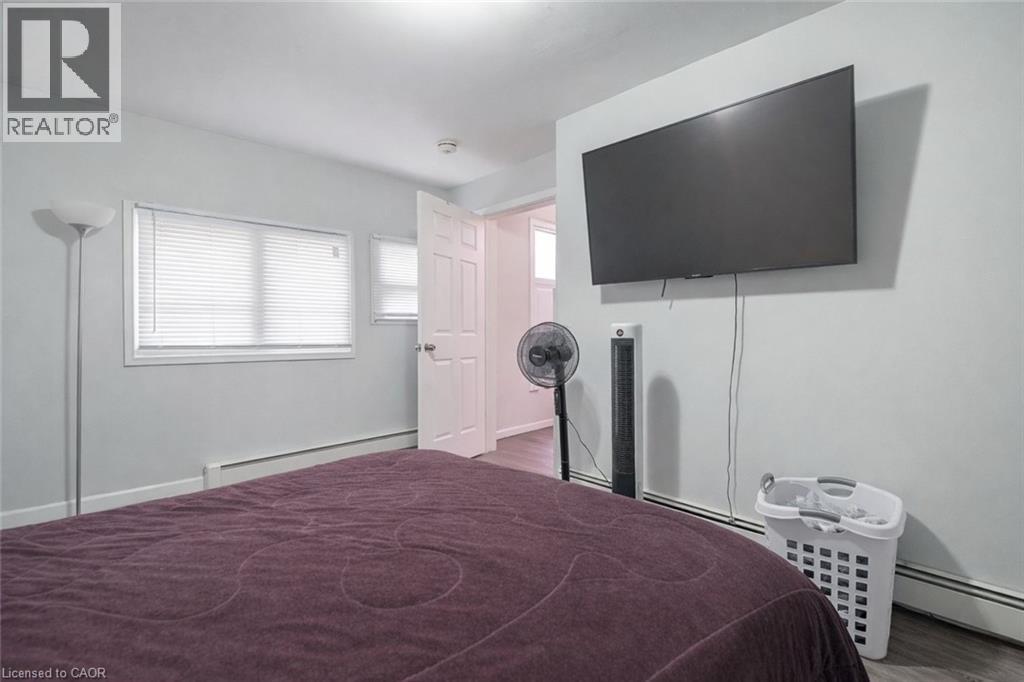108 Queenston Street, St. Catharines, Ontario  L2R 2Z3 - Photo 6 - 40816642