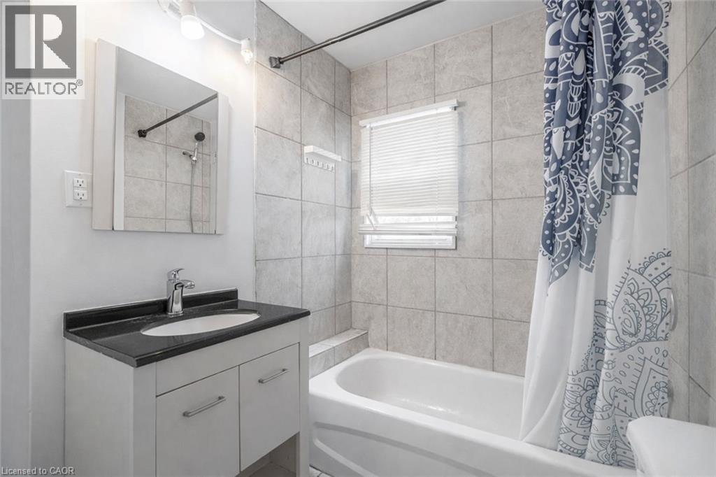 108 Queenston Street, St. Catharines, Ontario  L2R 2Z3 - Photo 18 - 40816642