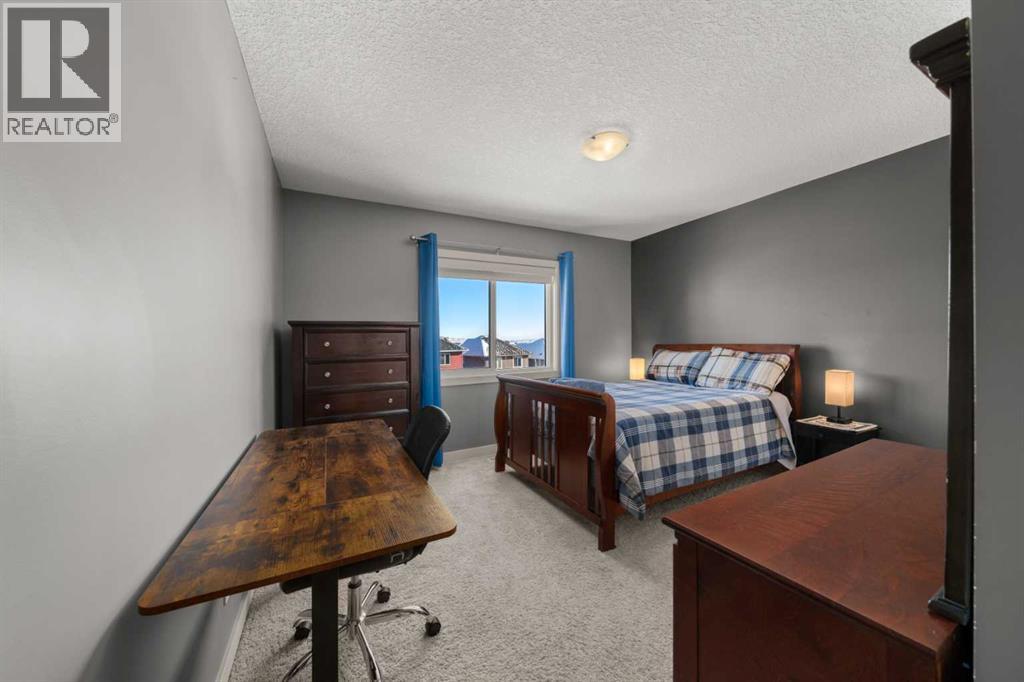 151 Heritage View, Cochrane, Alberta  T4C 0G5 - Photo 25 - A2297501