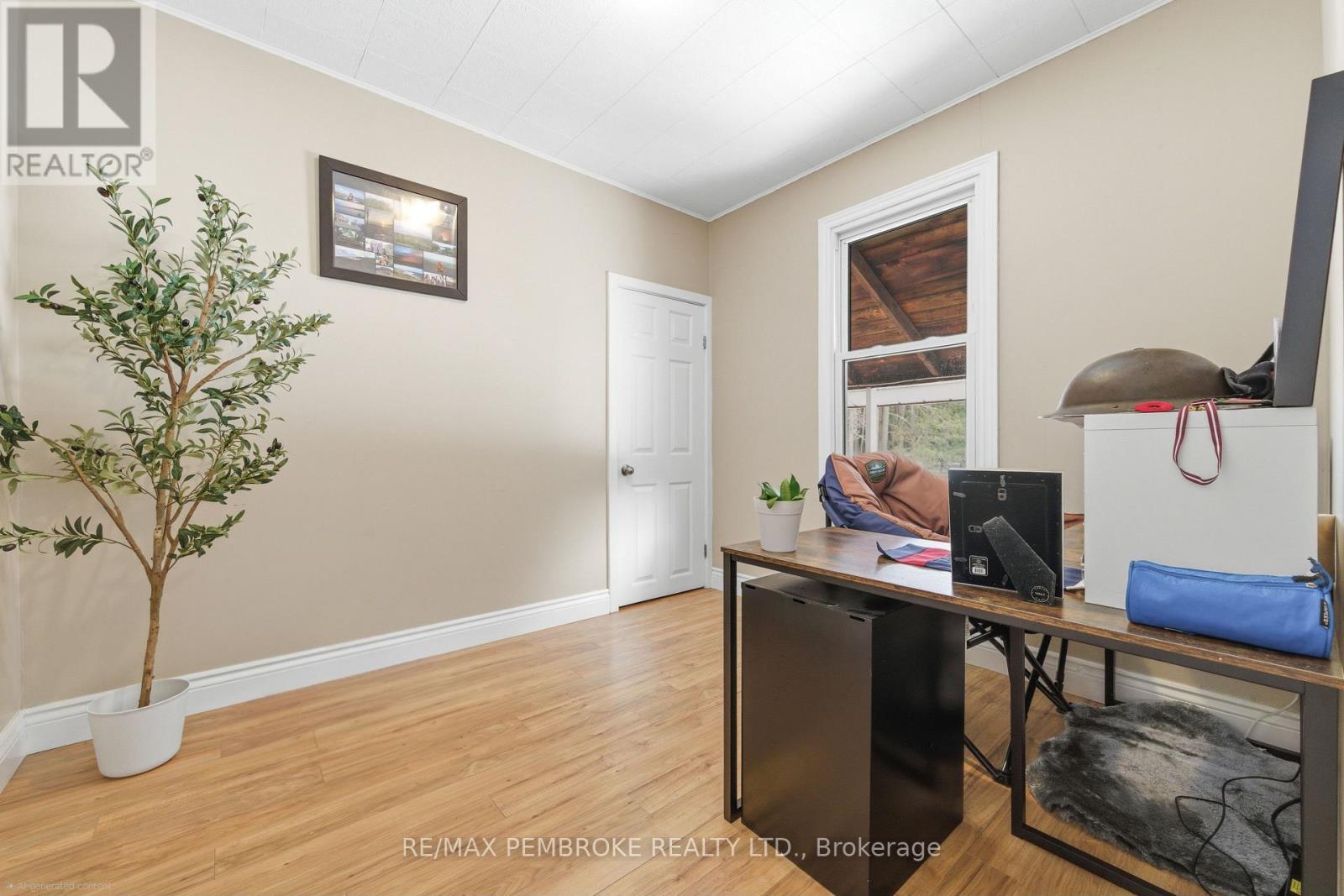 613 Airport Road, Petawawa, Ontario  K8A 6W7 - Photo 18 - X12967216