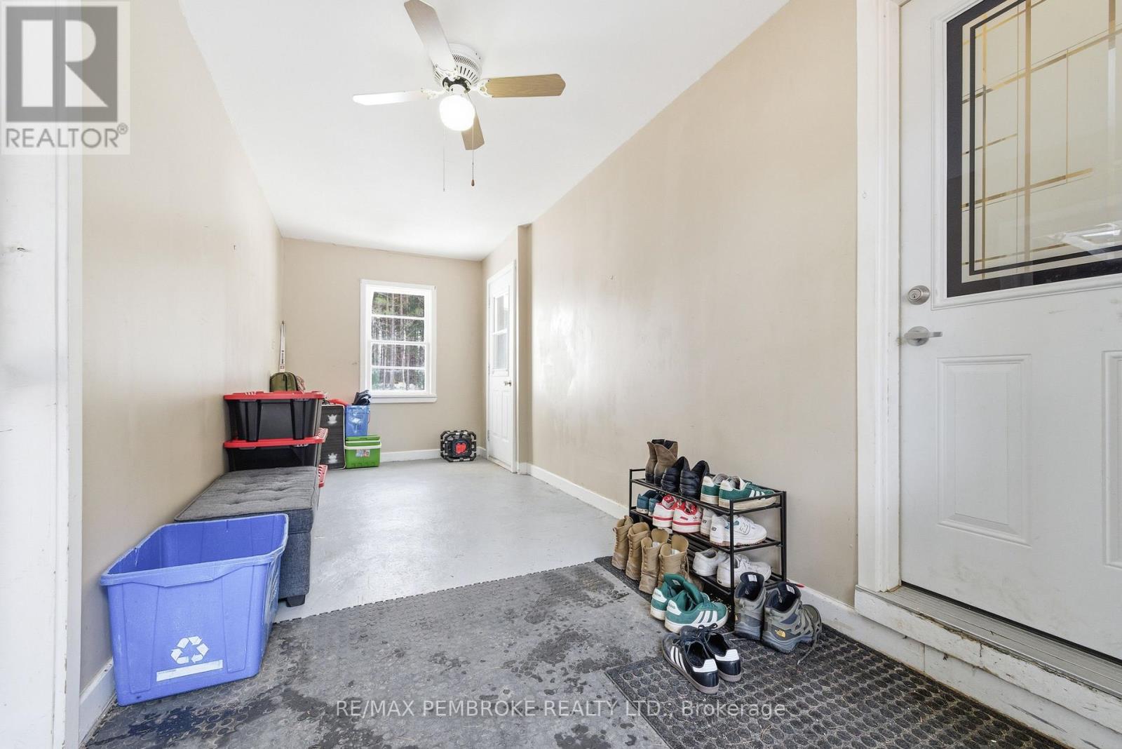 613 Airport Road, Petawawa, Ontario  K8A 6W7 - Photo 21 - X12967216