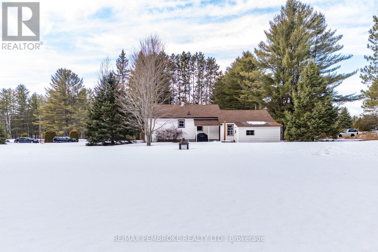 613 Airport Road, Petawawa, Ontario  K8A 6W7 - Photo 29 - X12967216