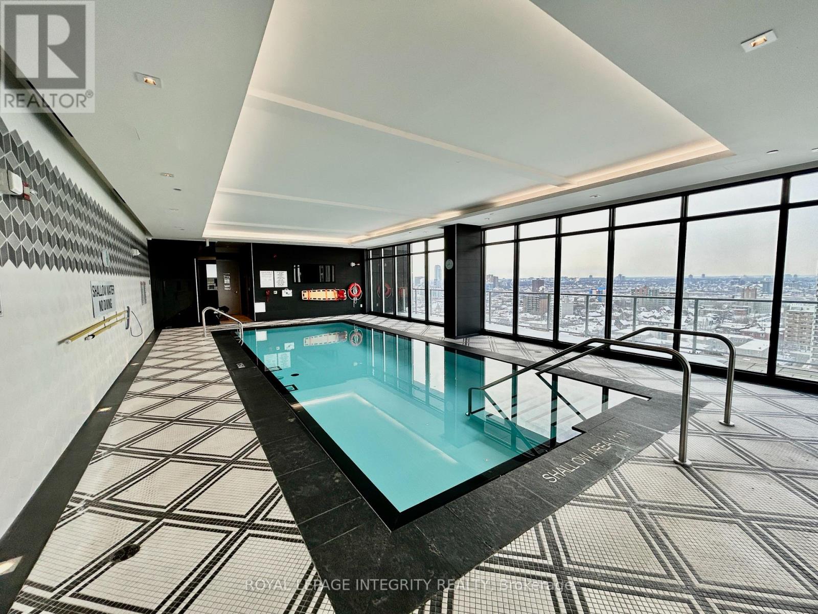 910 - 255 Bay Street, Ottawa, Ontario  K1R 0C5 - Photo 24 - X12967230