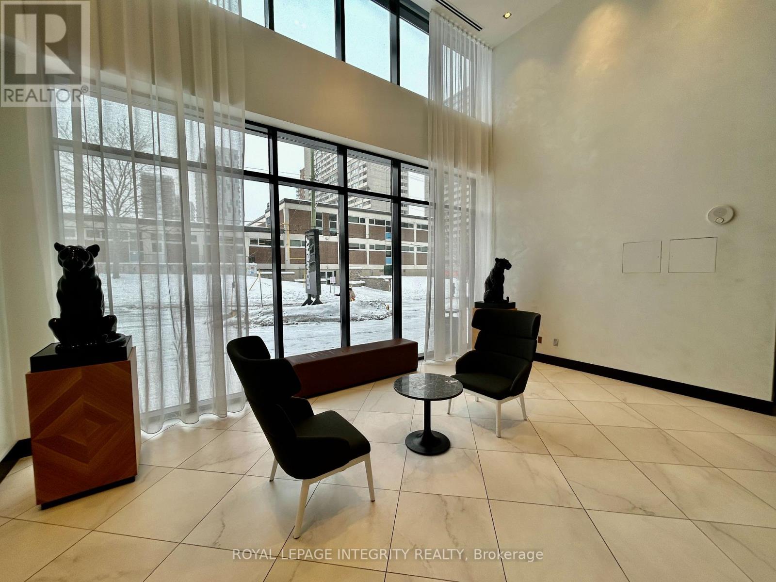 910 - 255 Bay Street, Ottawa, Ontario  K1R 0C5 - Photo 6 - X12967230