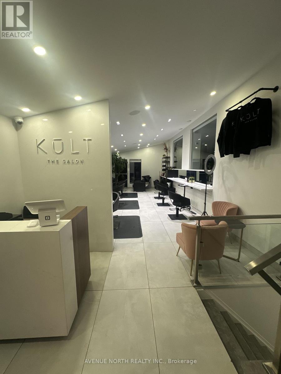 B - 3746 Innes Road, Ottawa, Ontario  K1C 1T1 - Photo 4 - X12967264