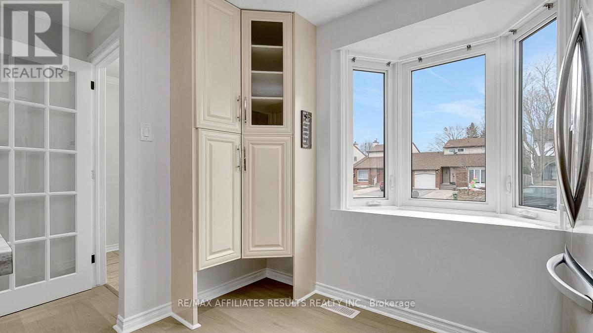 195 Sherway Drive, Ottawa, Ontario  K2J 1Y1 - Photo 14 - X12967340