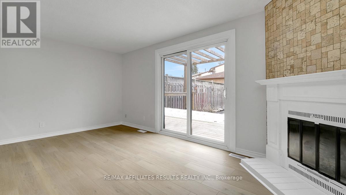 195 Sherway Drive, Ottawa, Ontario  K2J 1Y1 - Photo 6 - X12967340