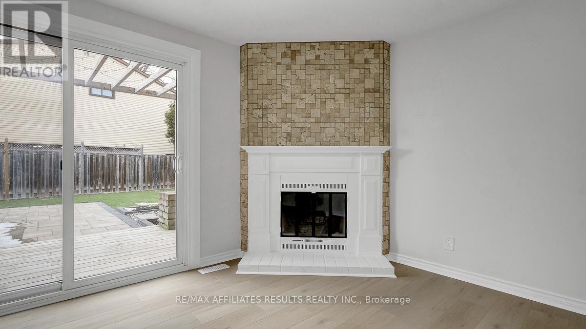 195 Sherway Drive, Ottawa, Ontario  K2J 1Y1 - Photo 9 - X12967340