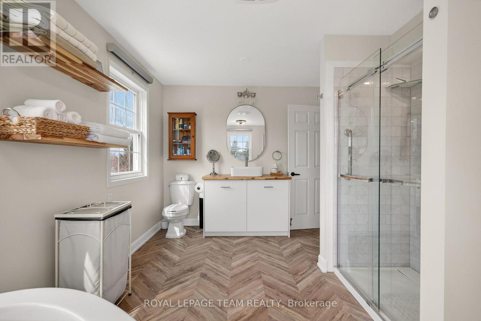 180 Route 500 Road, Russell, Ontario  K4R 1E5 - Photo 32 - X12967386