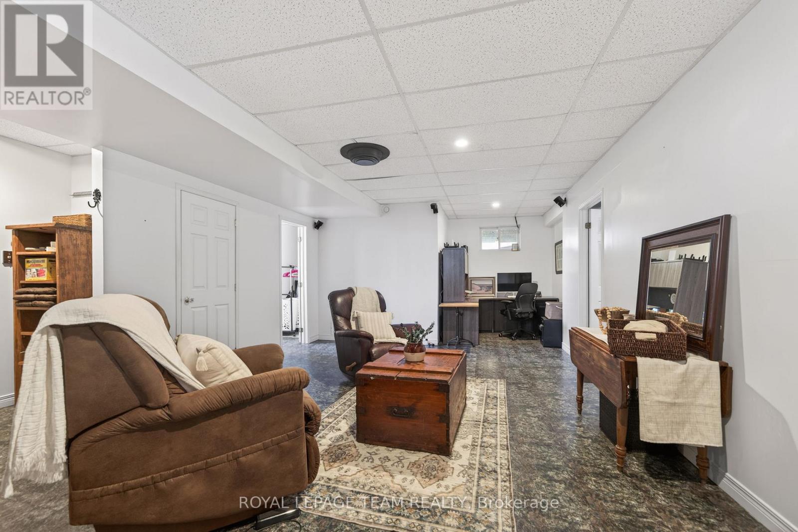 180 Route 500 Road, Russell, Ontario  K4R 1E5 - Photo 39 - X12967386