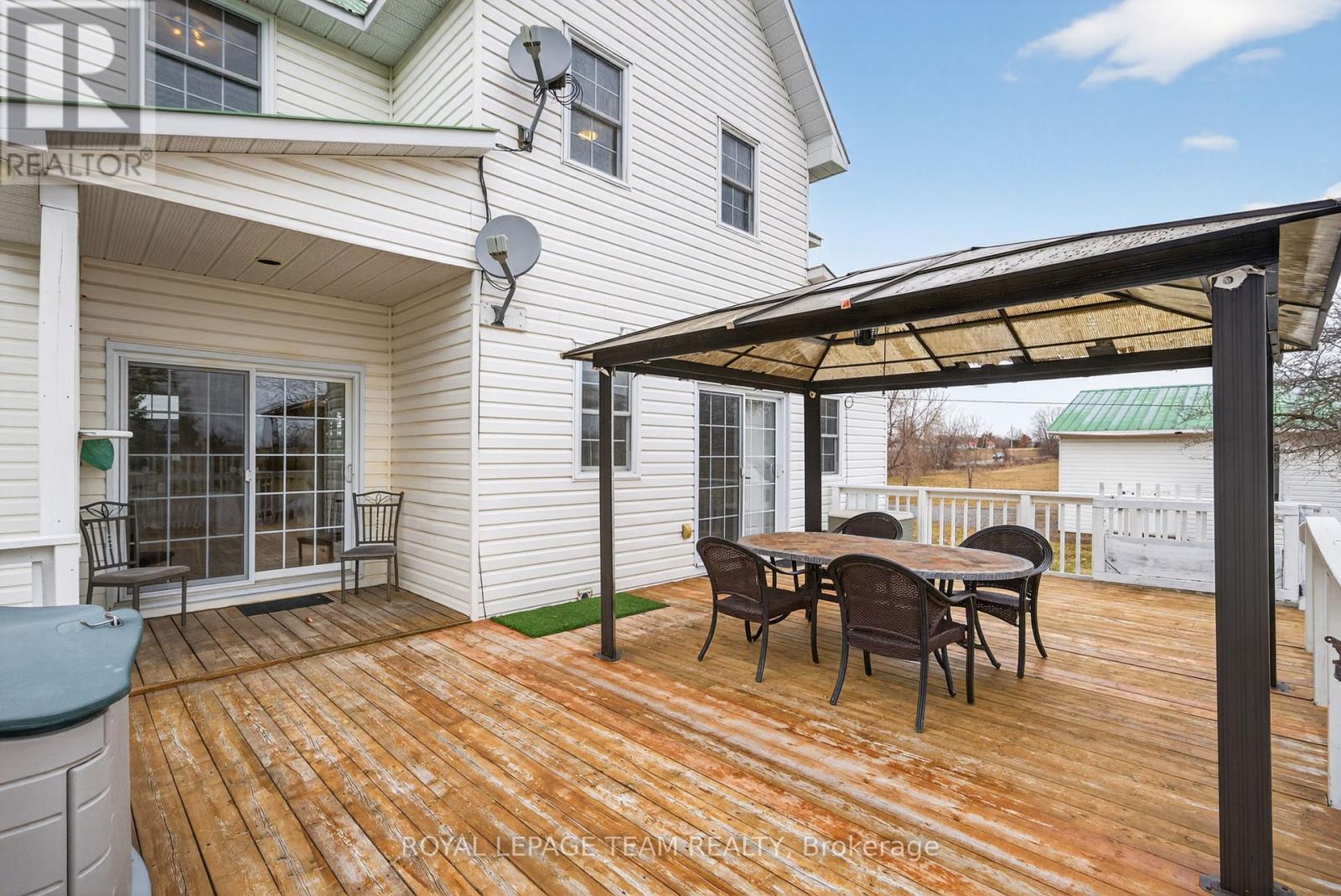 180 Route 500 Road, Russell, Ontario  K4R 1E5 - Photo 43 - X12967386