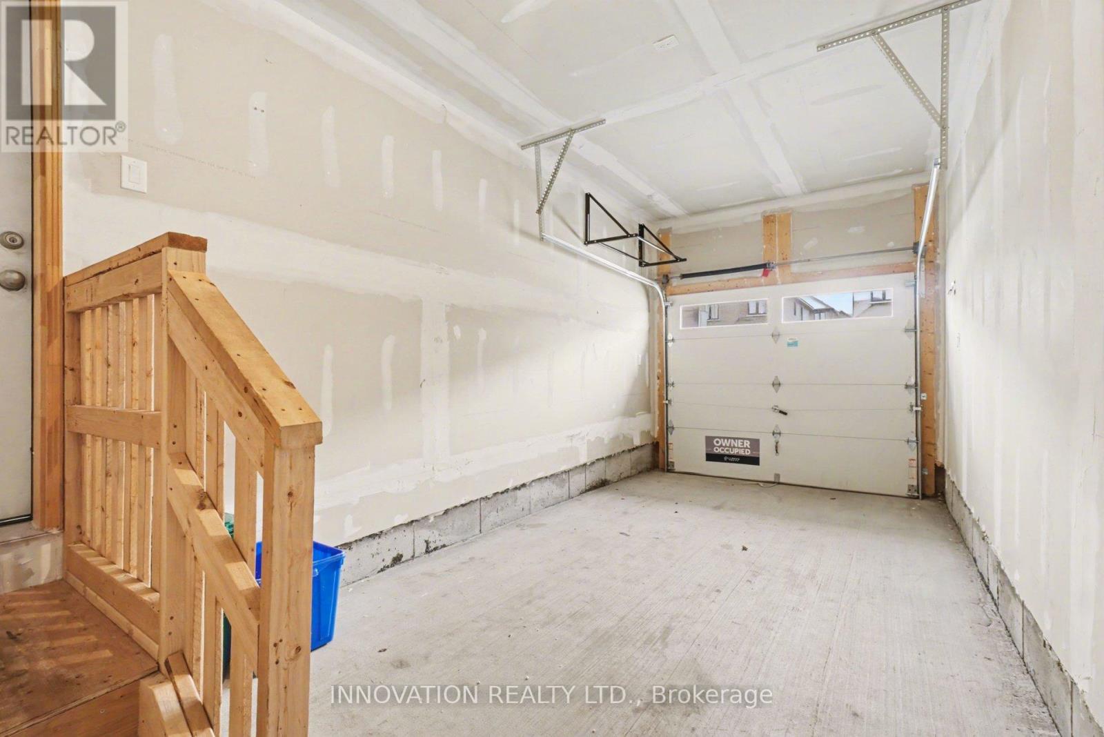 646 Rathburn Lane, Ottawa, Ontario  K1T 0V9 - Photo 27 - X12967404