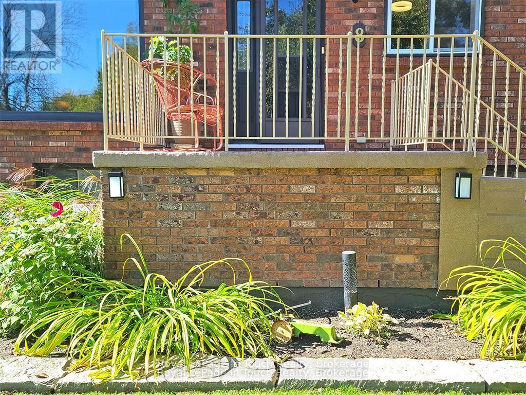 8 Cyril Martin Place, Severn, Ontario  L0K 1E0 - Photo 37 - S12809396