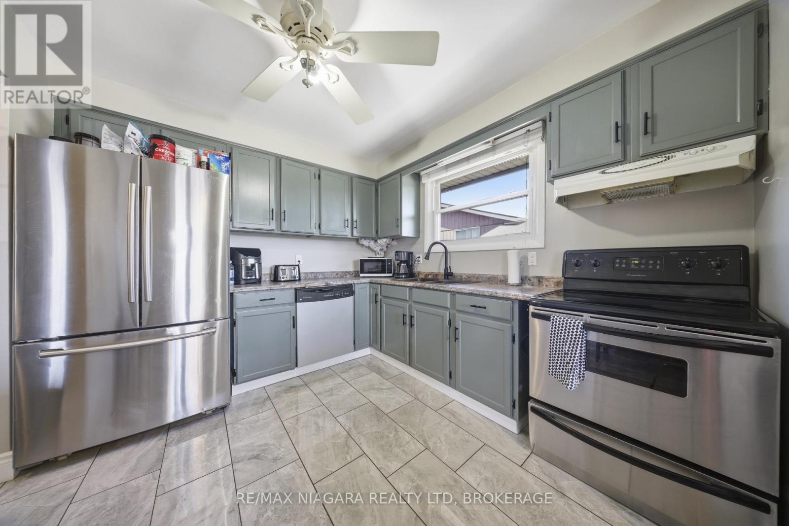 40 Via Dell Monte Street, St. Catharines, Ontario  L2T 3Y2 - Photo 14 - X12967202