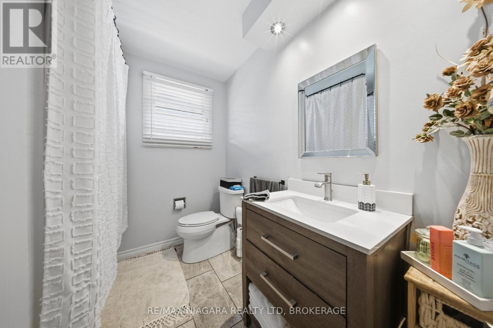 40 Via Dell Monte Street, St. Catharines, Ontario  L2T 3Y2 - Photo 22 - X12967202