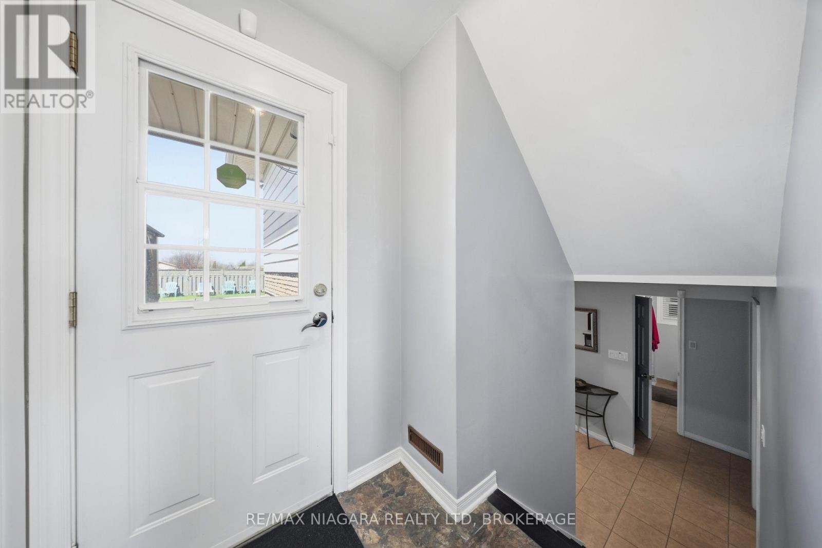 40 Via Dell Monte Street, St. Catharines, Ontario  L2T 3Y2 - Photo 23 - X12967202