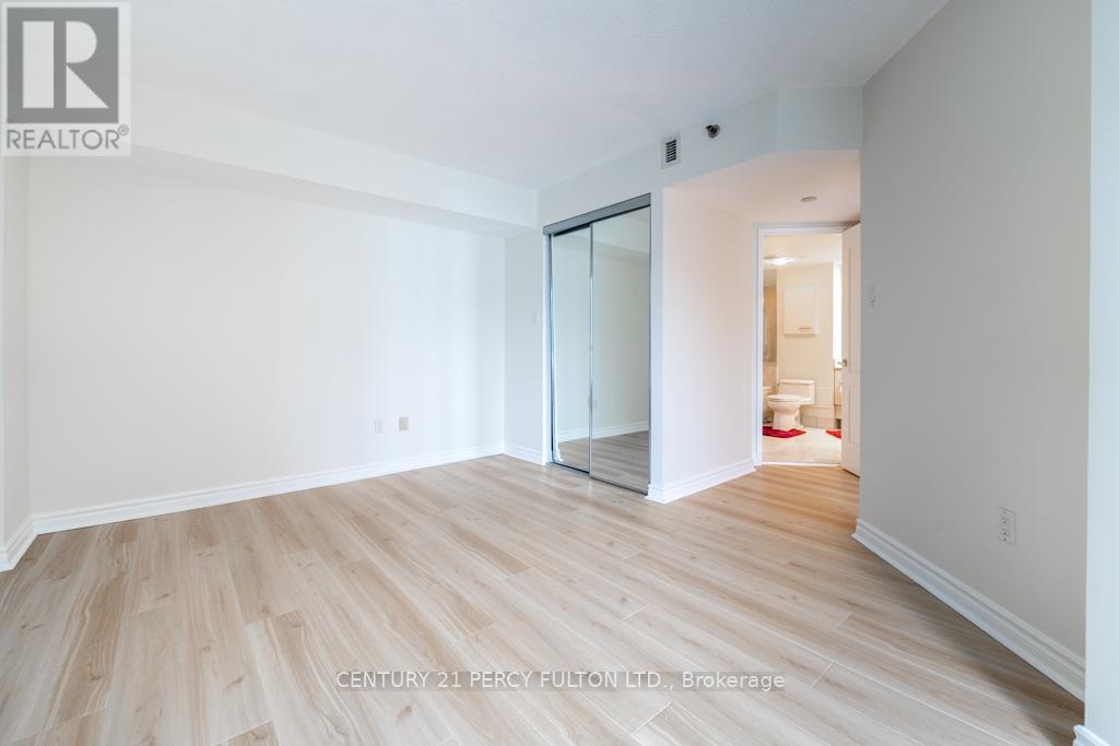 415 - 38 Elm Street, Toronto, Ontario  M5G 2K5 - Photo 11 - C12947934