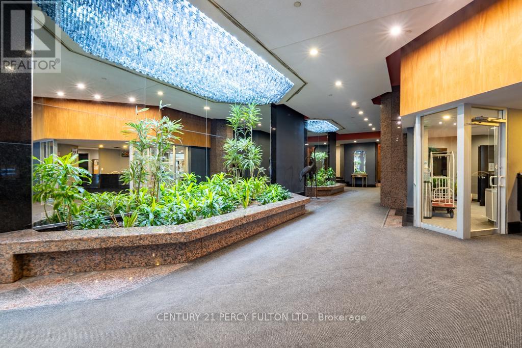 415 - 38 ELM STREET, Toronto, Ontario