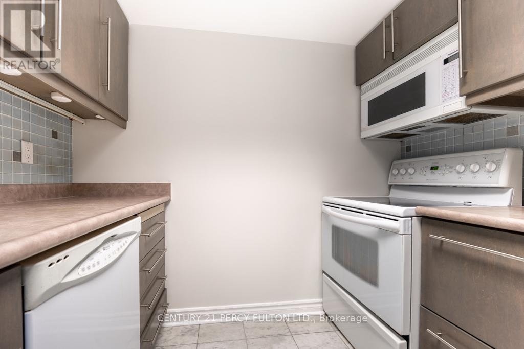 415 - 38 Elm Street, Toronto, Ontario  M5G 2K5 - Photo 16 - C12947934