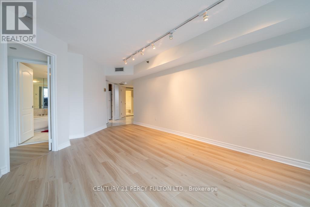 415 - 38 Elm Street, Toronto, Ontario  M5G 2K5 - Photo 8 - C12947934