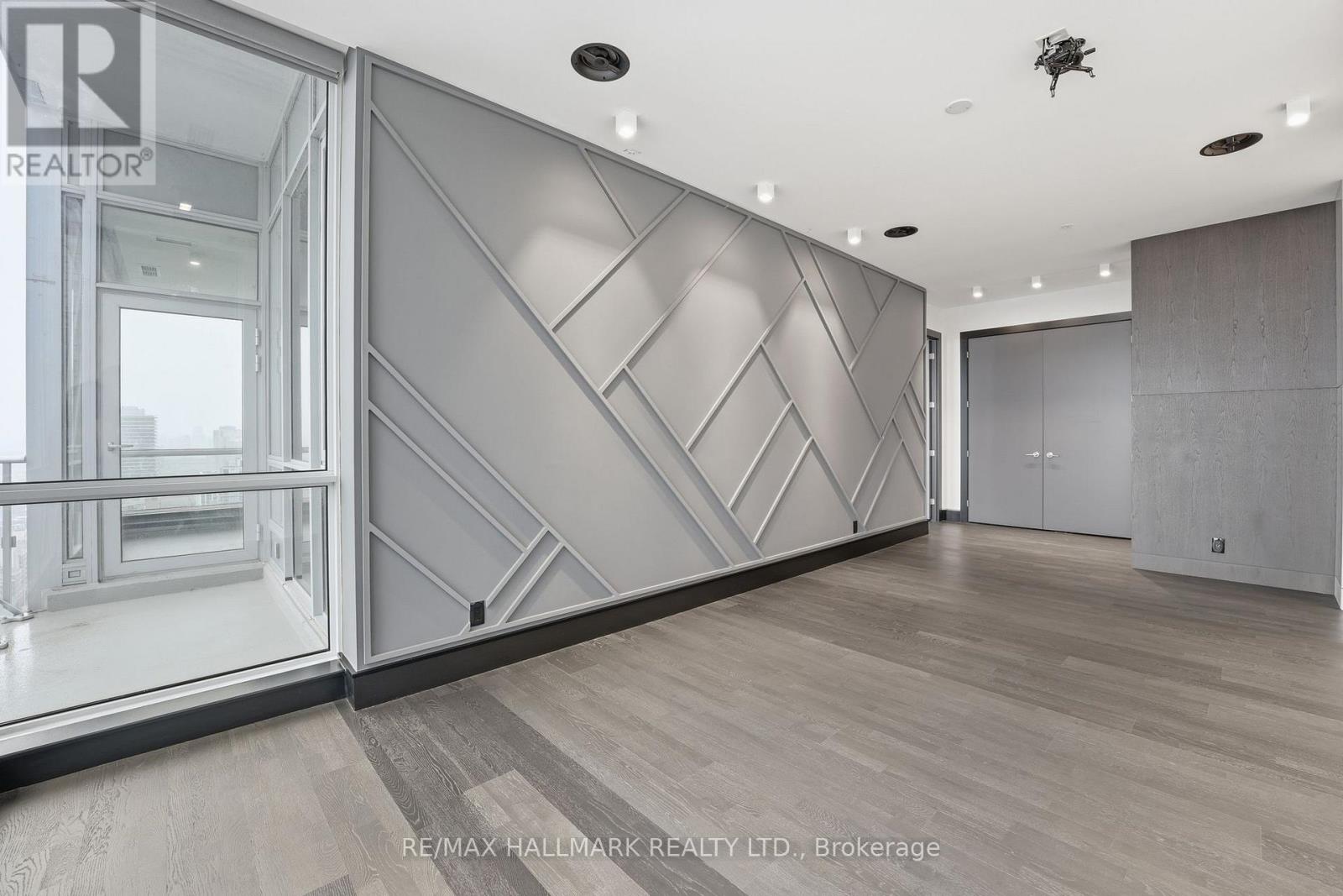 Ph101 - 199 Richmond Street W, Toronto, Ontario  M5V 0H4 - Photo 16 - C12967282