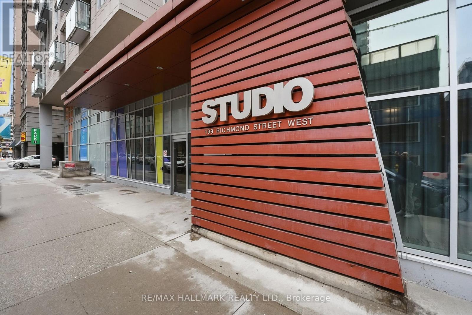 Ph101 - 199 Richmond Street W, Toronto, Ontario  M5V 0H4 - Photo 2 - C12967282